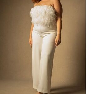 ELOQUII Bridal Ostrich Feather Trim
Wide Leg Jumpsuit Off White Size Plus
18 NWT